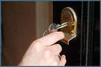 Safe Key Shop St Petersburg, FL 727-264-5593 - 7-door-unlock